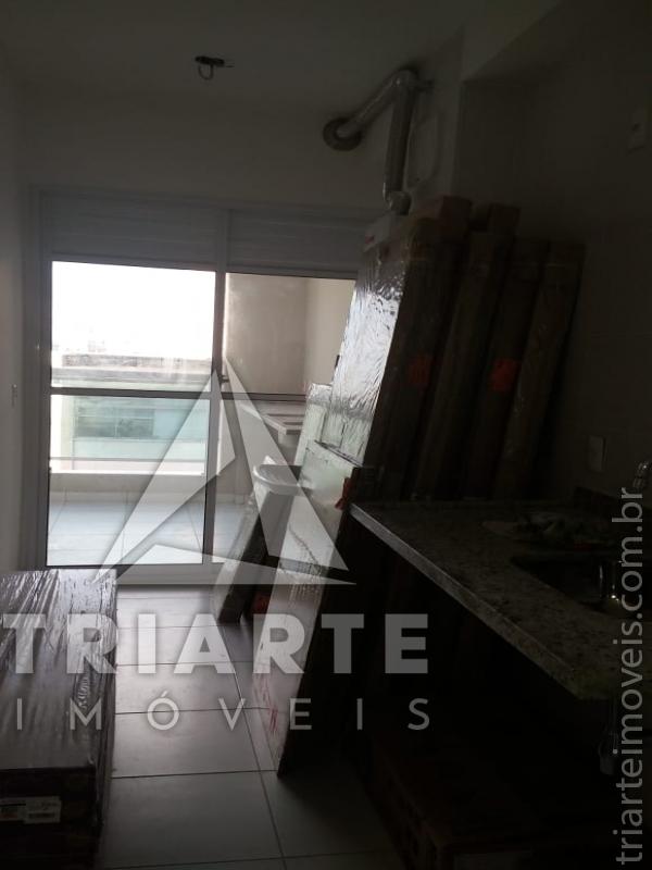 Sobrado à venda com 2 quartos, 140m² - Foto 14