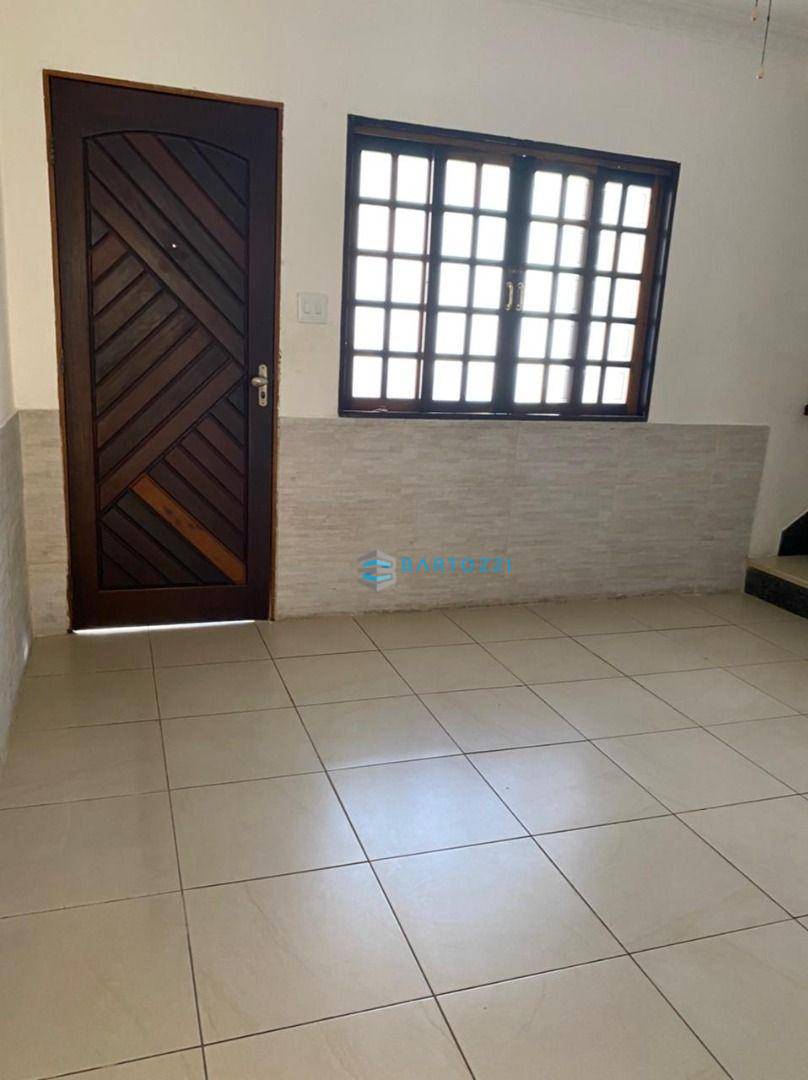 Sobrado à venda e aluguel com 2 quartos, 96m² - Foto 1