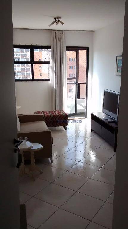 Apartamento à venda com 1 quarto, 50m² - Foto 17