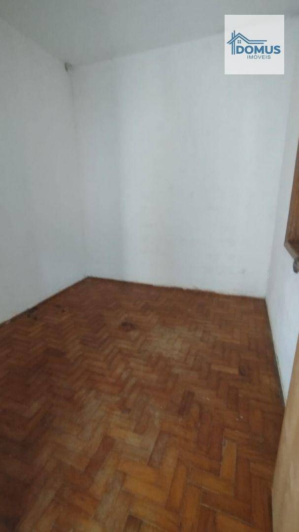 Casa à venda com 3 quartos, 200m² - Foto 10