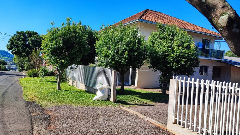 Sobrado à venda com 8 quartos, 369m² - Foto 10