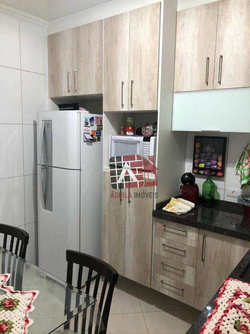 Sobrado à venda com 2 quartos, 75M2 - Foto 3