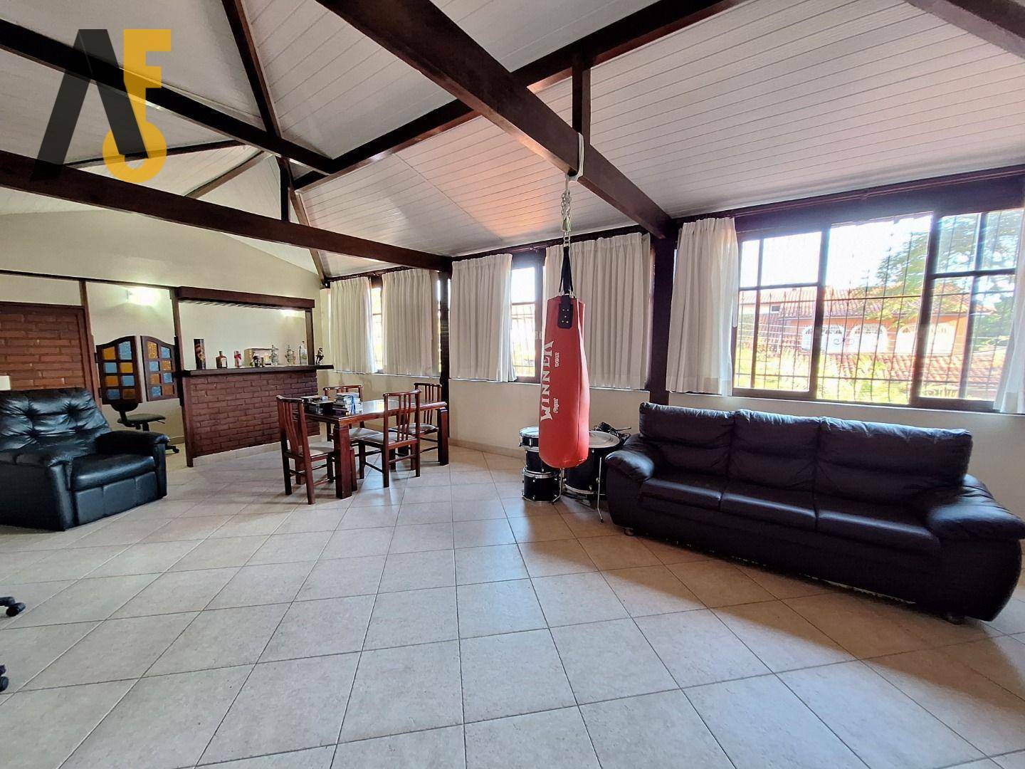 Casa de Condomínio à venda com 3 quartos, 360m² - Foto 15