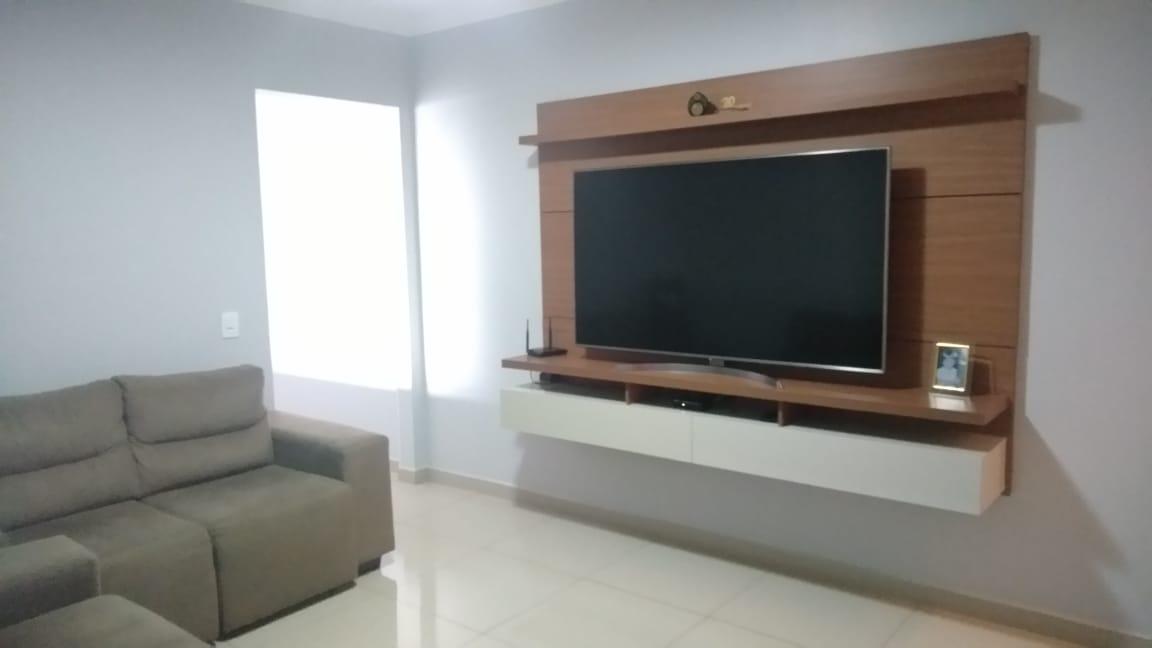 Casa à venda com 2 quartos, 145m² - Foto 3