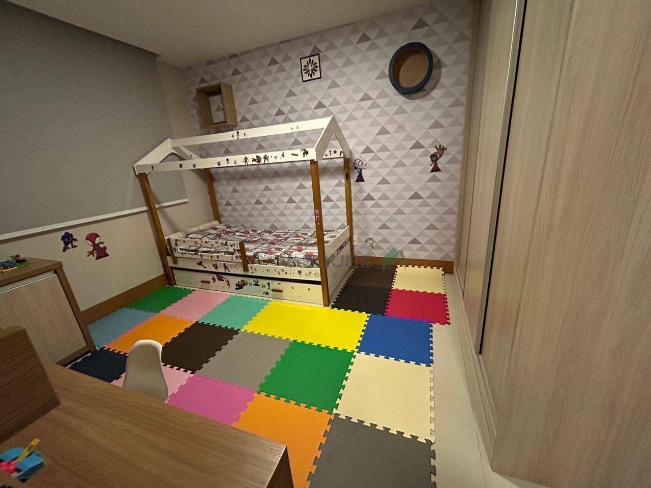 Apartamento à venda com 3 quartos, 125m² - Foto 15