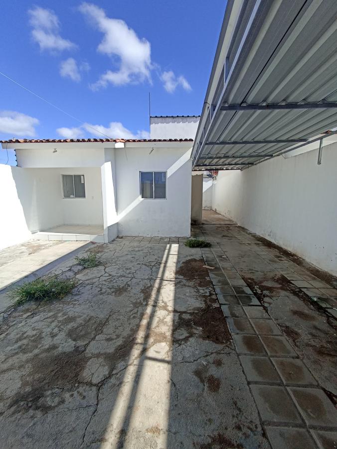 Casa para alugar com 2 quartos, 160m² - Foto 2