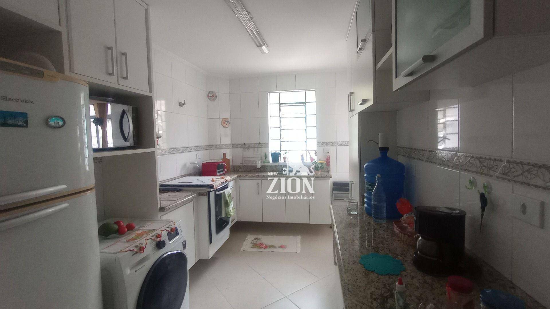 Apartamento à venda com 2 quartos, 66m² - Foto 17