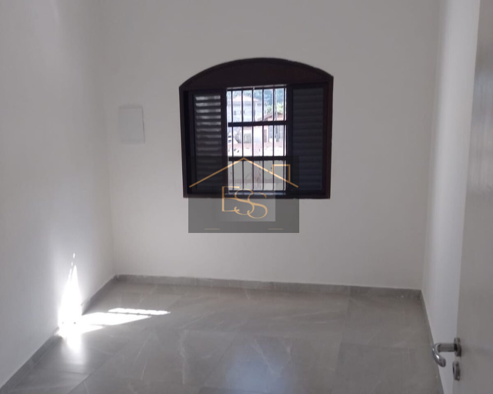 Casa à venda com 2 quartos, 68m² - Foto 13