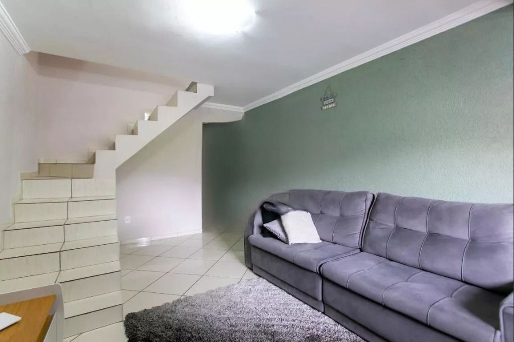 Sobrado à venda com 2 quartos, 205m² - Foto 2