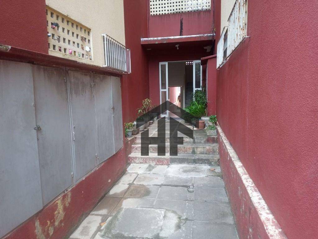 Apartamento à venda com 3 quartos, 81m² - Foto 18