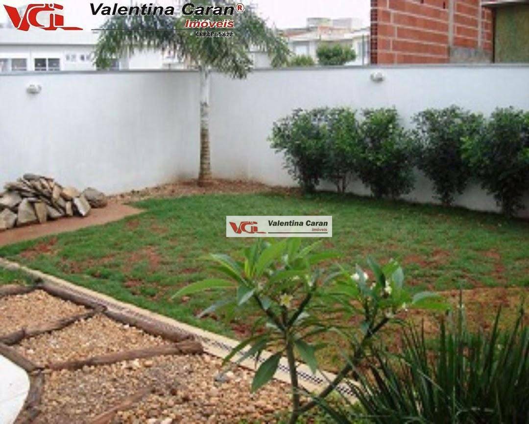 Casa de Condomínio à venda com 3 quartos, 330m² - Foto 32