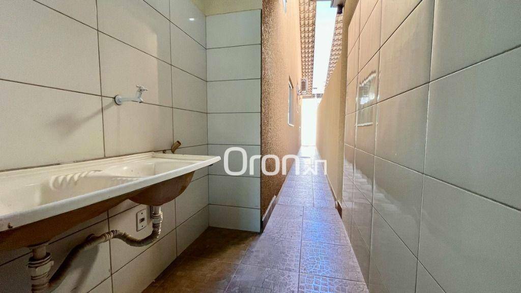 Casa à venda com 2 quartos, 74m² - Foto 15