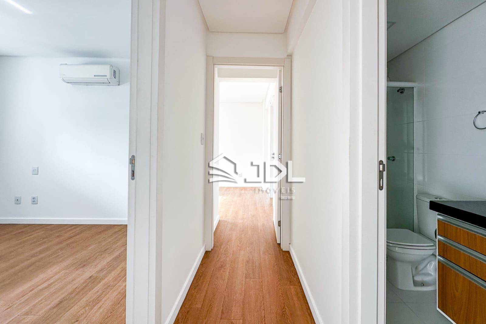 Apartamento à venda com 2 quartos, 78m² - Foto 5