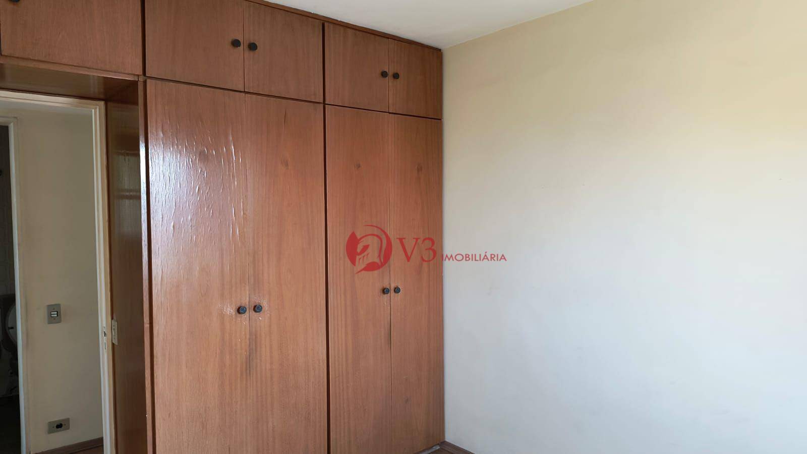 Apartamento à venda com 3 quartos, 68m² - Foto 4