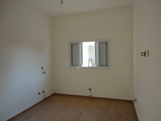 Casa à venda com 3 quartos, 200m² - Foto 20