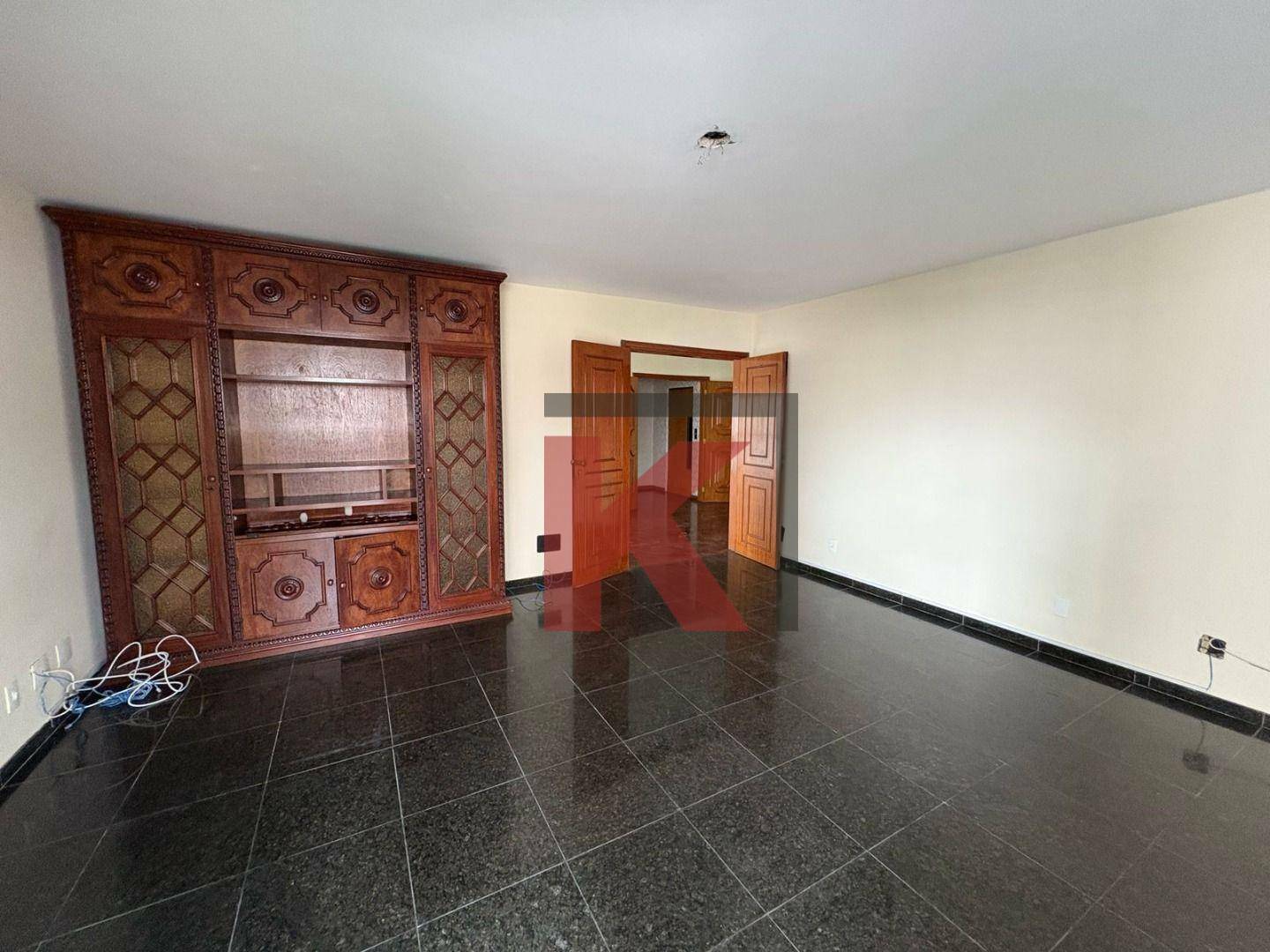 Apartamento para alugar com 4 quartos, 318m² - Foto 10