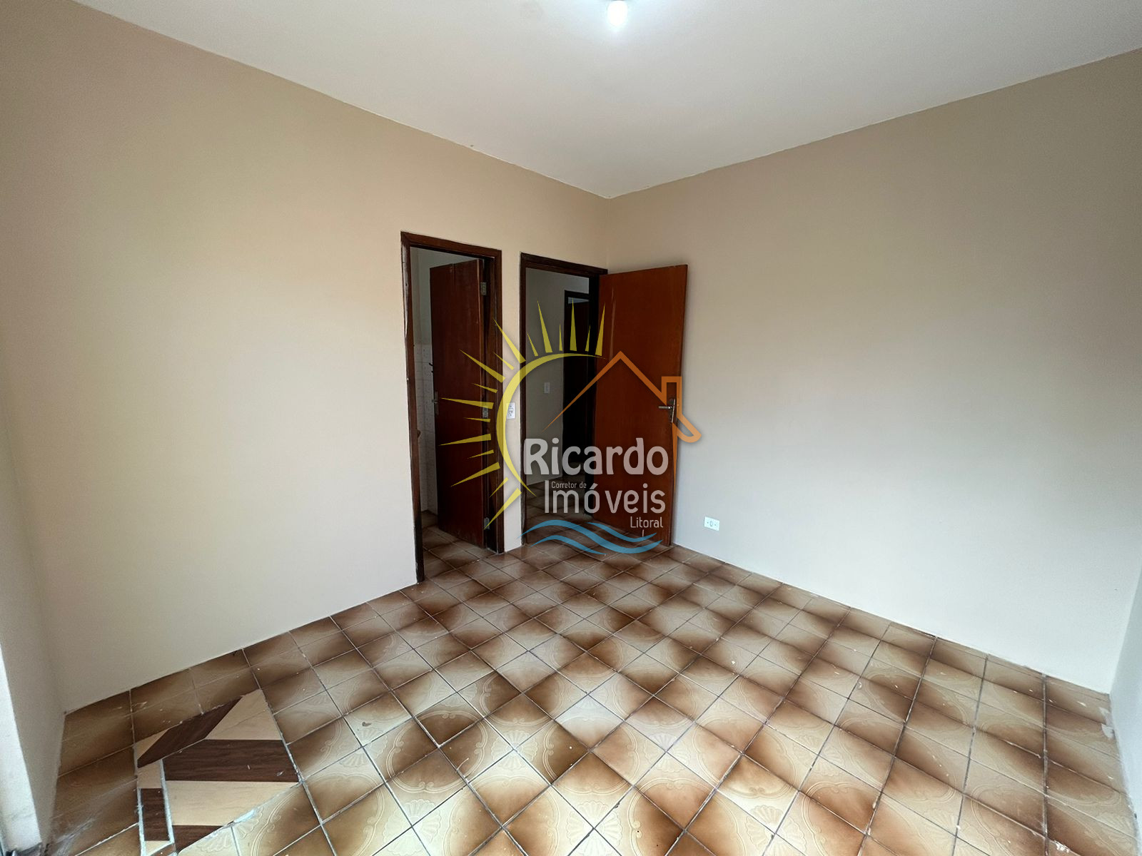 Casa à venda com 5 quartos, 240m² - Foto 23