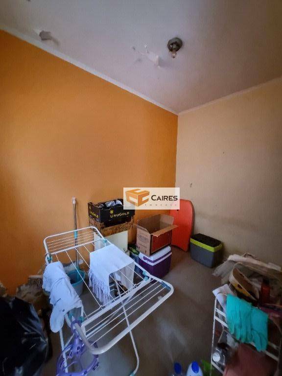 Casa à venda com 3 quartos, 220m² - Foto 8