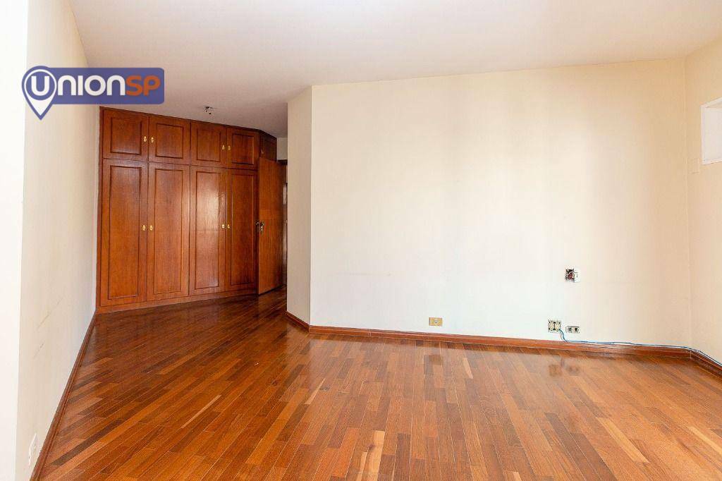 Apartamento à venda com 4 quartos, 204m² - Foto 19