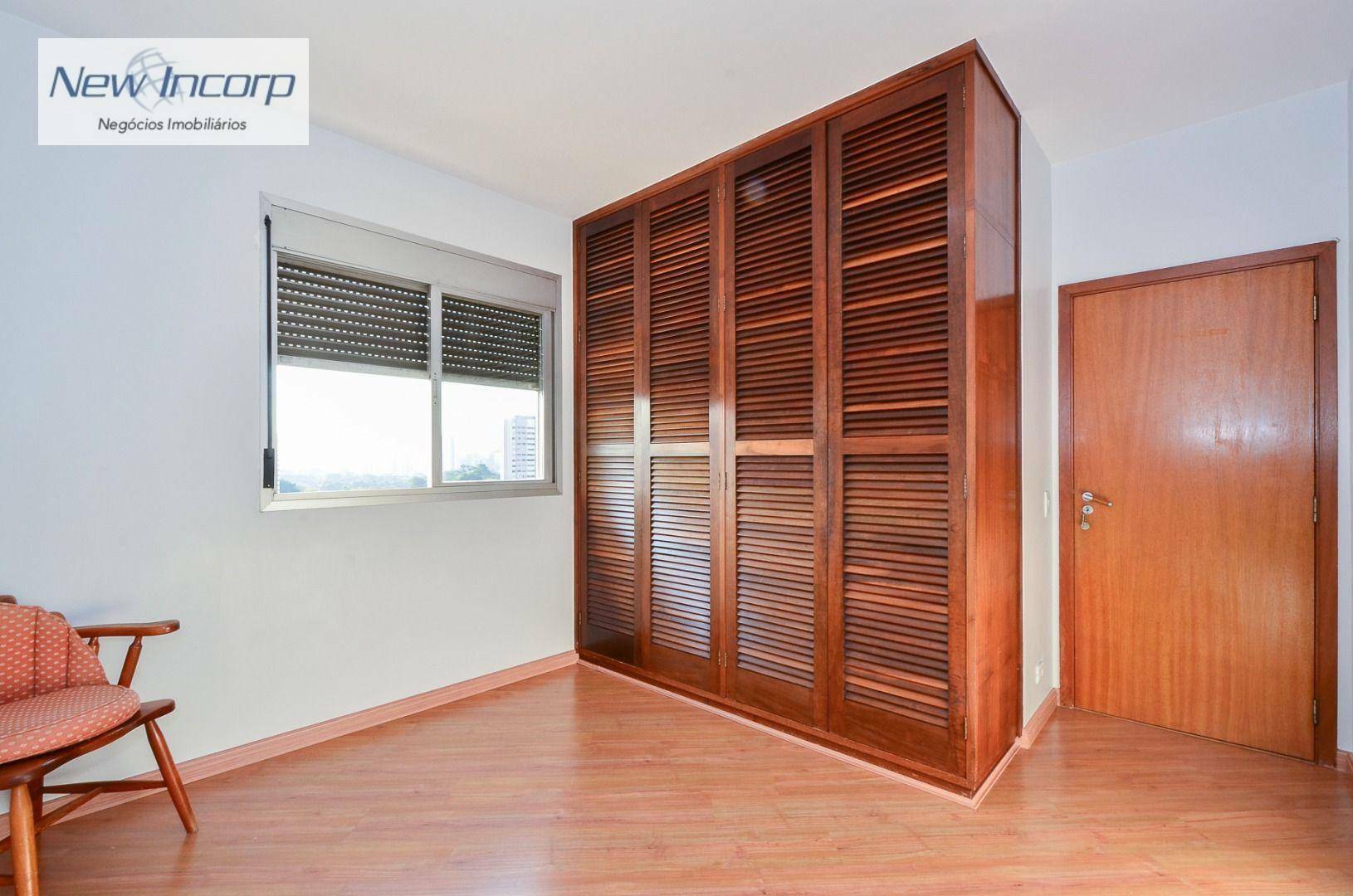 Apartamento à venda com 3 quartos, 150m² - Foto 34