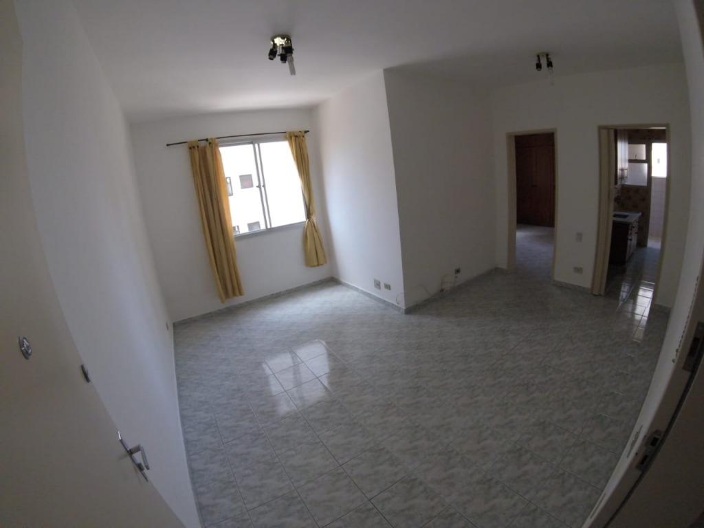 Apartamento à venda com 1 quarto, 44m² - Foto 1