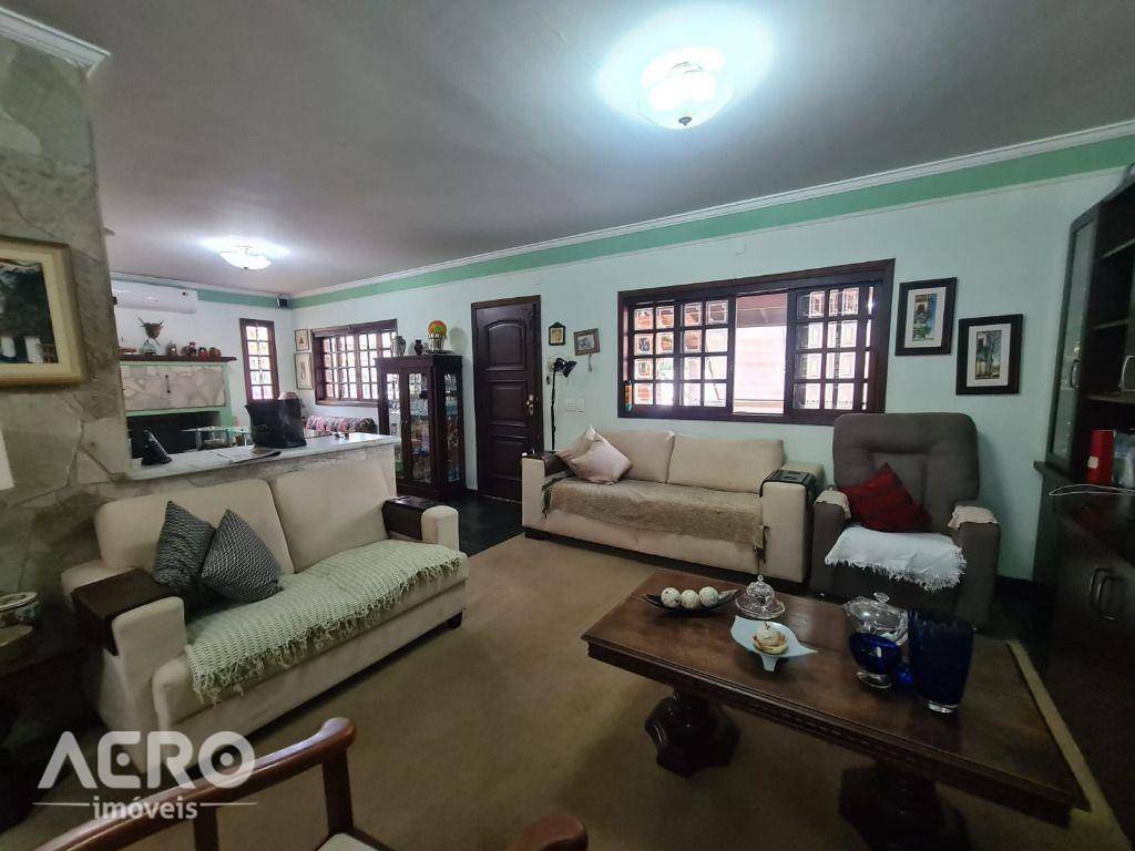 Casa de Condomínio à venda com 3 quartos, 400m² - Foto 12