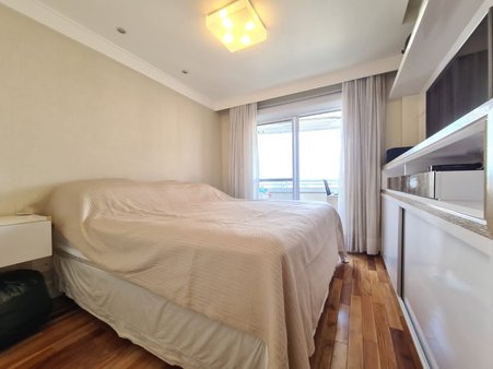 Apartamento à venda com 3 quartos, 147m² - Foto 9