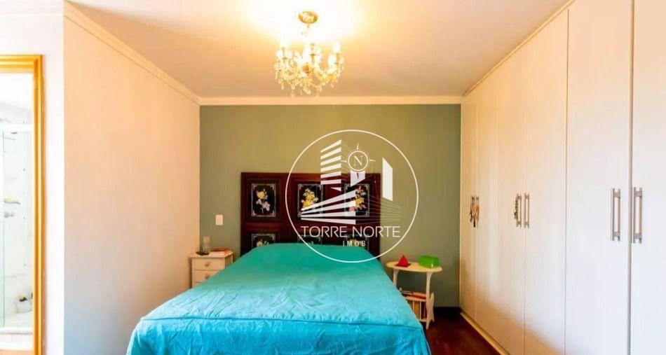 Apartamento à venda com 3 quartos, 140m² - Foto 19