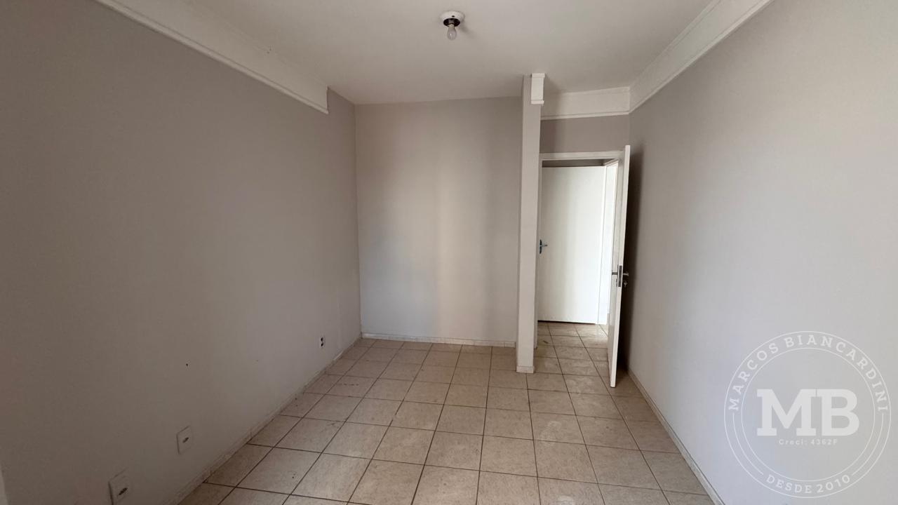 Apartamento à venda com 2 quartos, 79m² - Foto 7