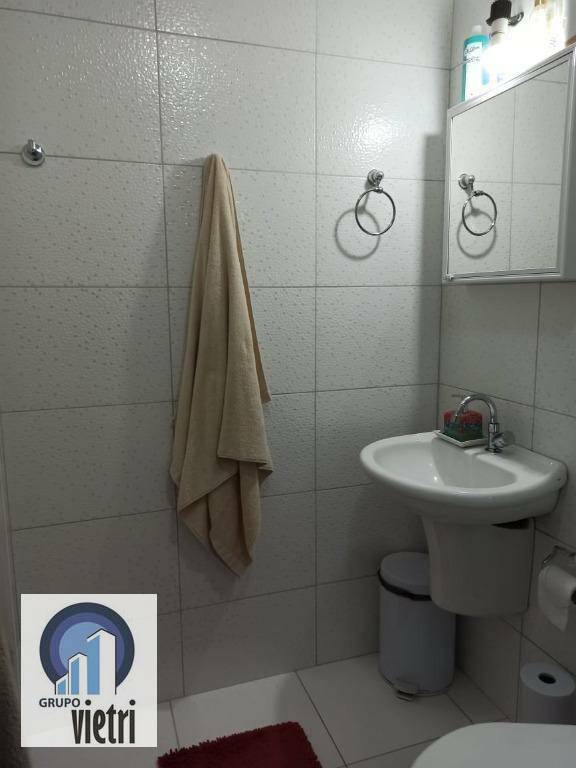 Apartamento à venda com 2 quartos, 61m² - Foto 23