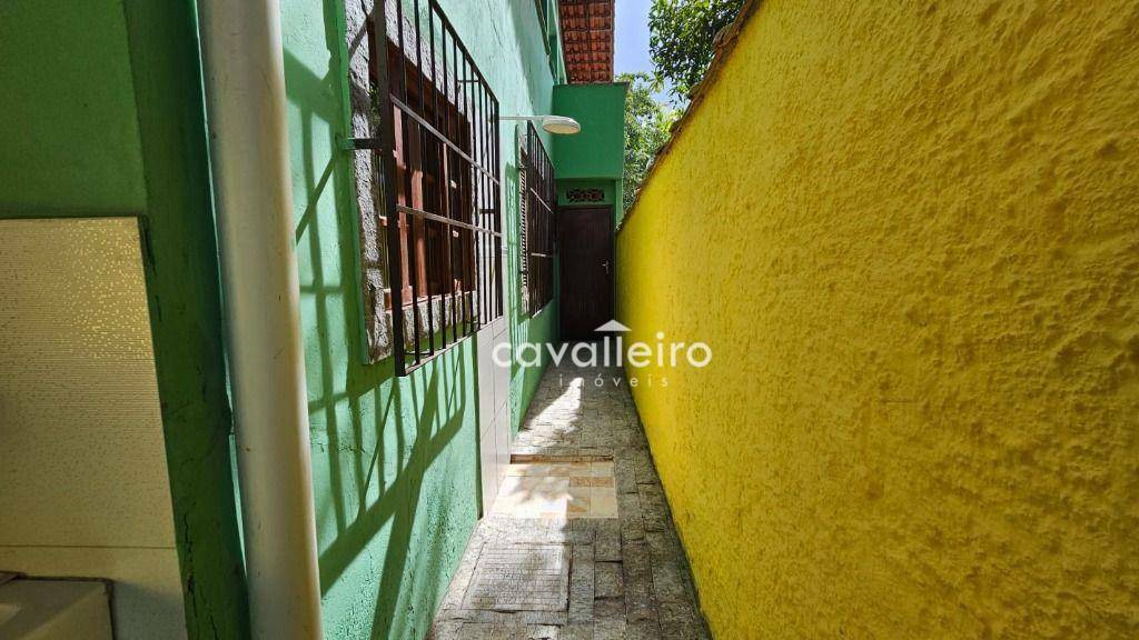 Casa à venda com 5 quartos, 251m² - Foto 9