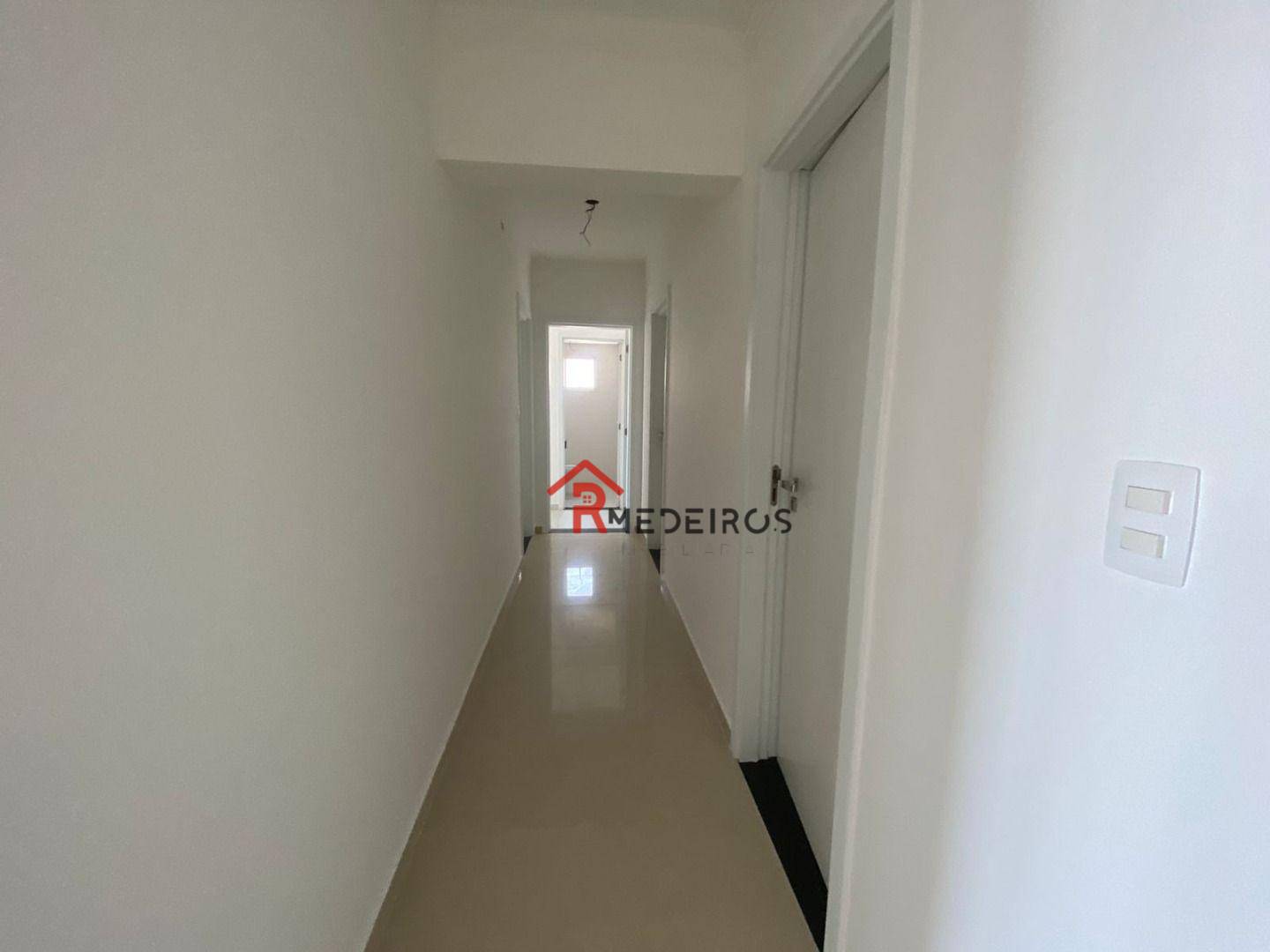 Apartamento à venda com 3 quartos, 172m² - Foto 9