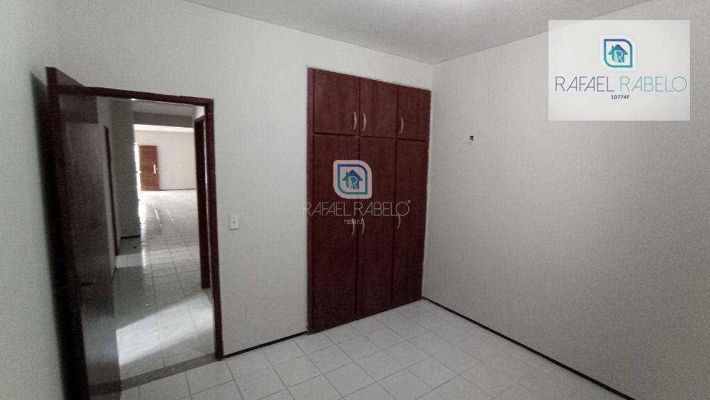 Casa para alugar com 3 quartos, 269m² - Foto 22