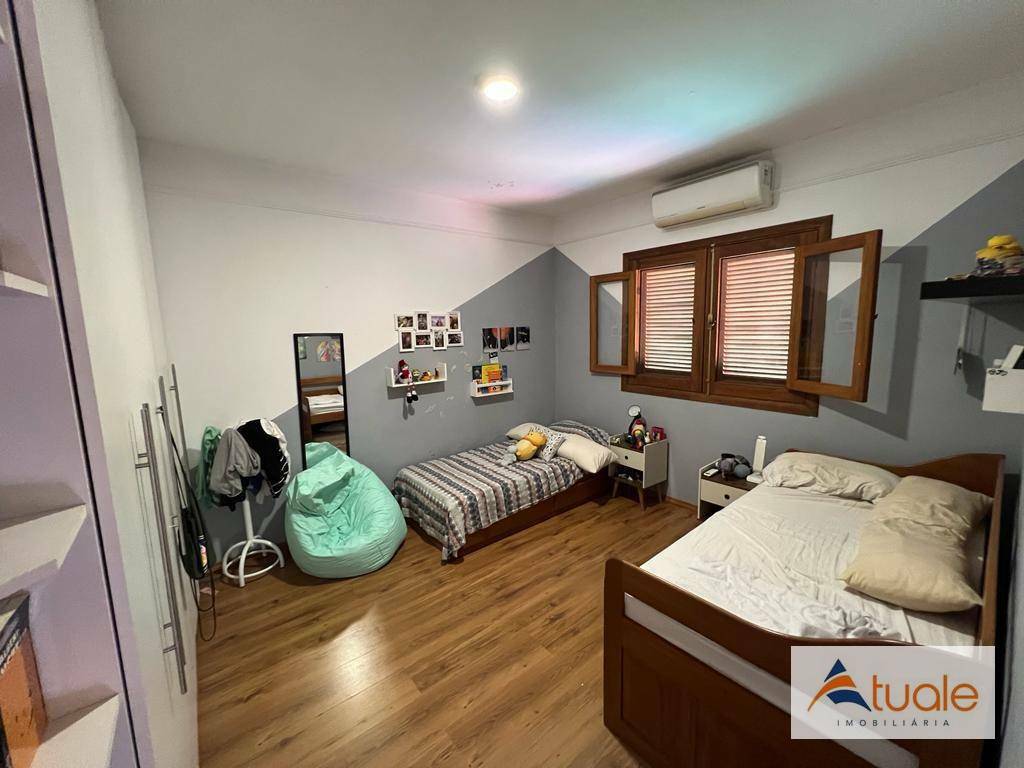 Casa de Condomínio à venda com 3 quartos, 205m² - Foto 10