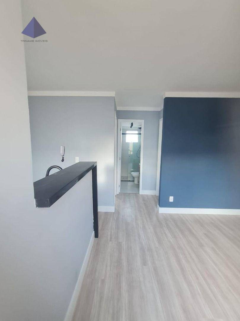 Apartamento para alugar com 2 quartos, 45m² - Foto 4