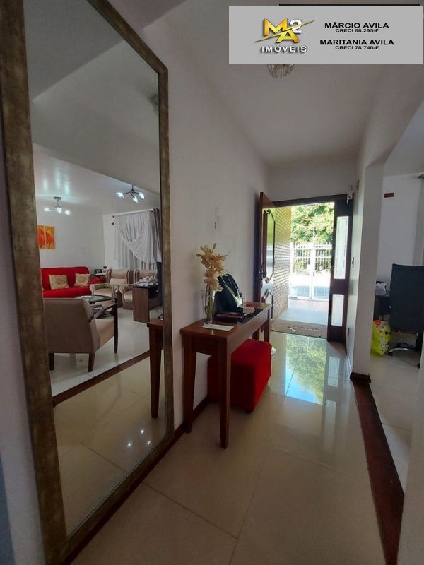 Casa à venda com 4 quartos, 360m² - Foto 2