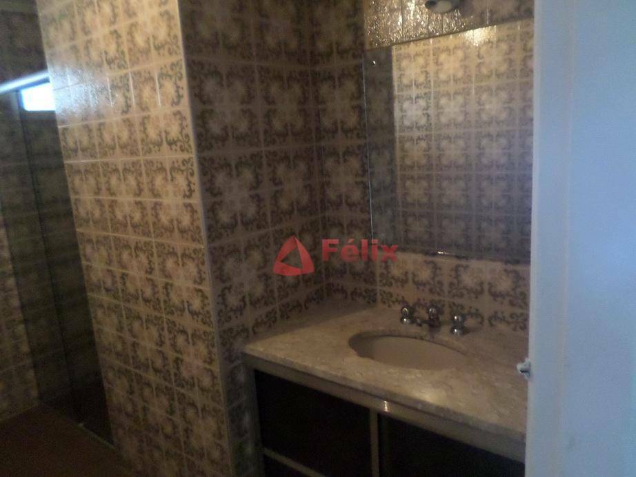 Apartamento à venda com 3 quartos, 146m² - Foto 15