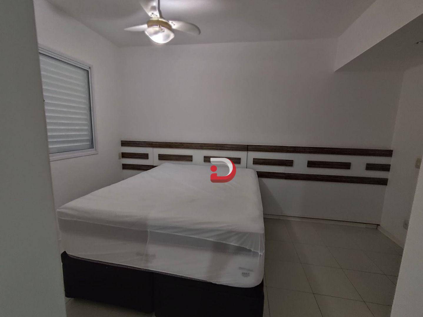 Apartamento à venda com 2 quartos, 70m² - Foto 17