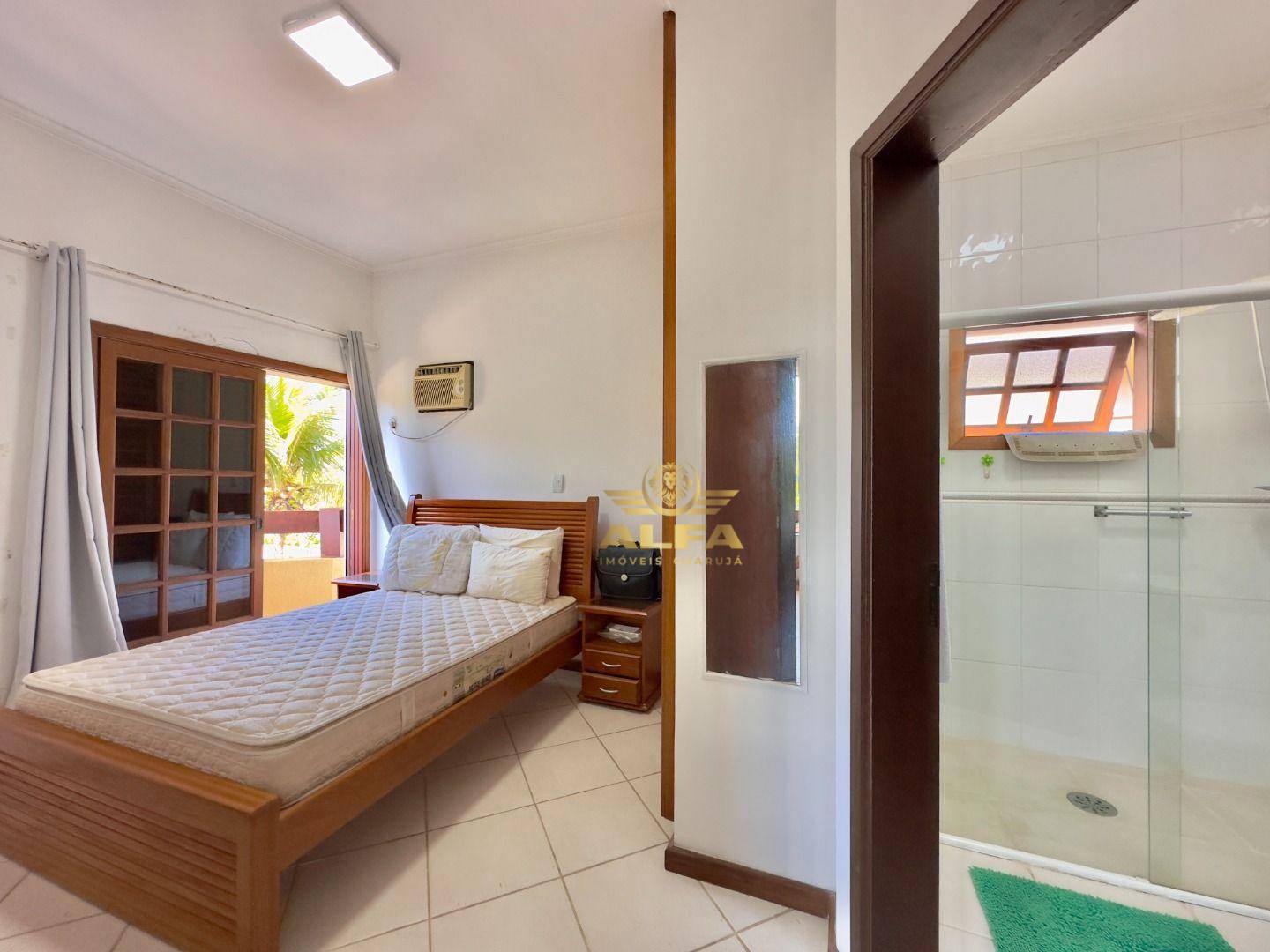 Casa de Condomínio à venda com 4 quartos, 250m² - Foto 11