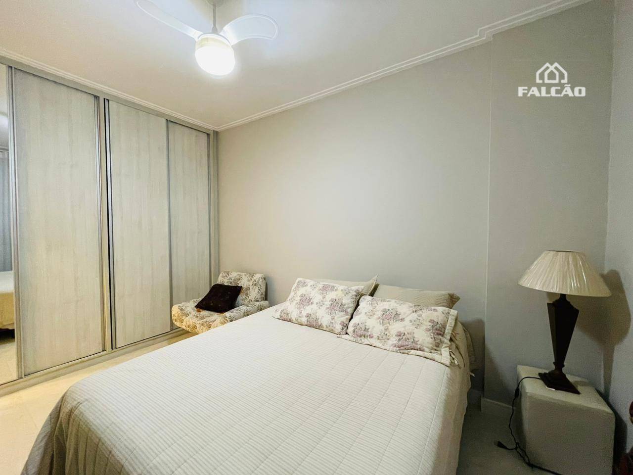 Apartamento à venda com 3 quartos, 147m² - Foto 7