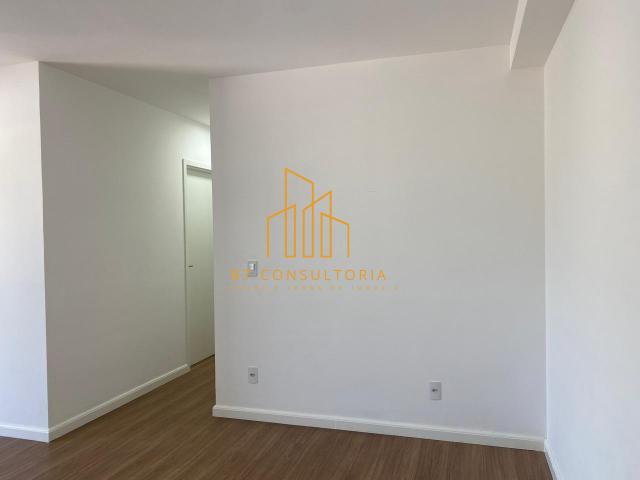 Apartamento para alugar com 3 quartos, 75m² - Foto 10