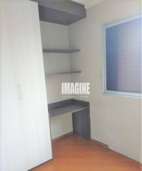 Apartamento à venda com 2 quartos, 44m² - Foto 10