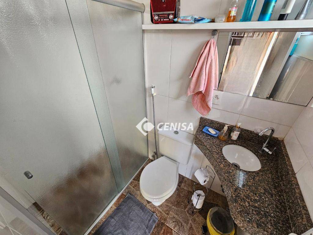 Casa à venda com 2 quartos, 179m² - Foto 3