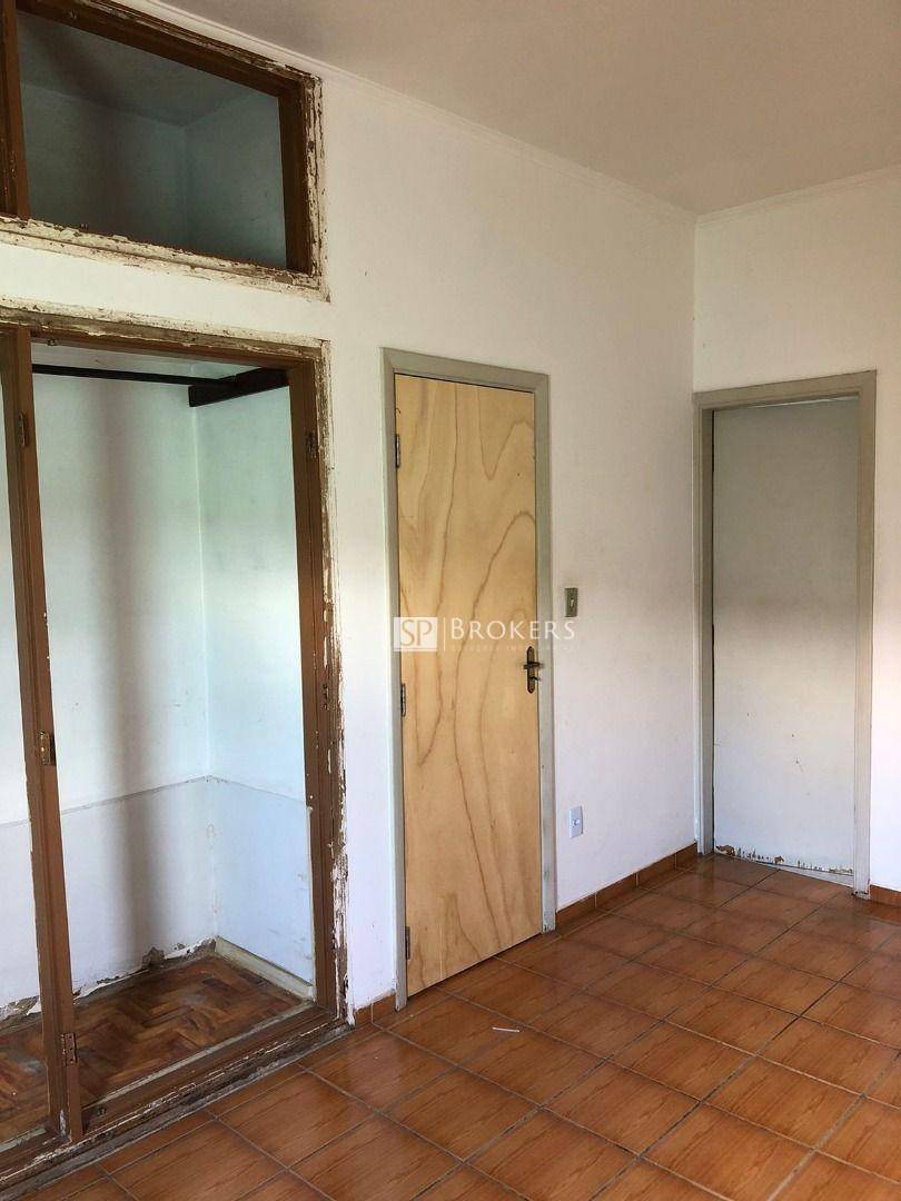 Casa à venda com 5 quartos, 220m² - Foto 57