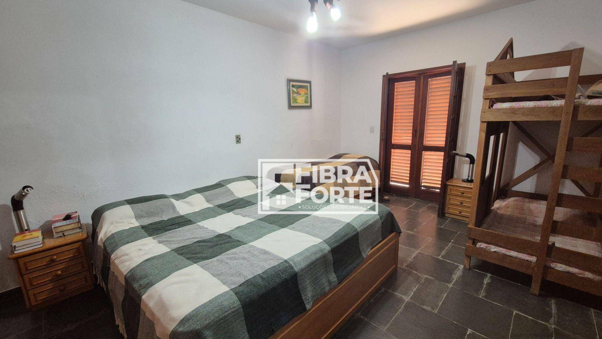 Chácara à venda com 5 quartos, 562m² - Foto 20