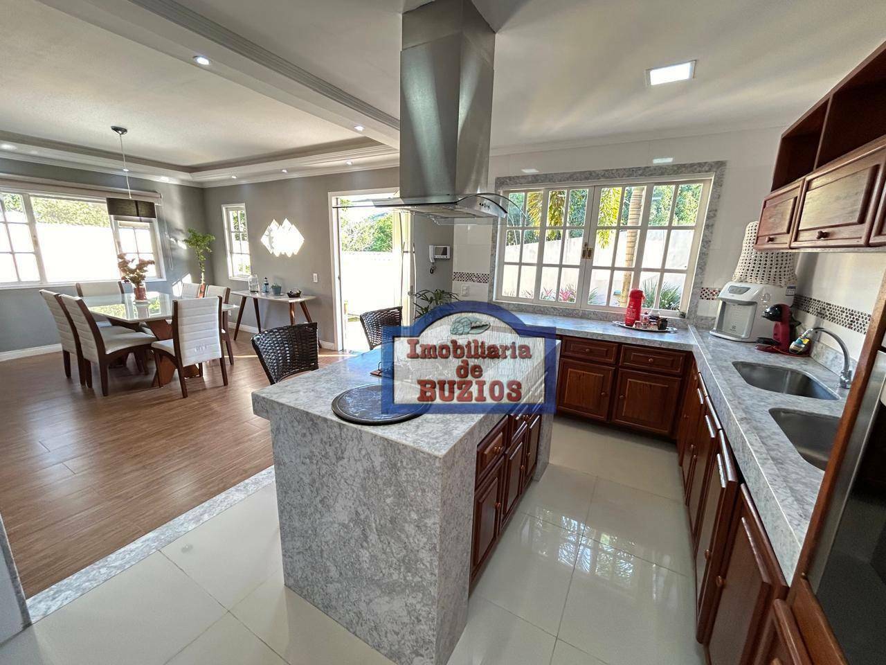Casa à venda com 5 quartos, 275m² - Foto 15