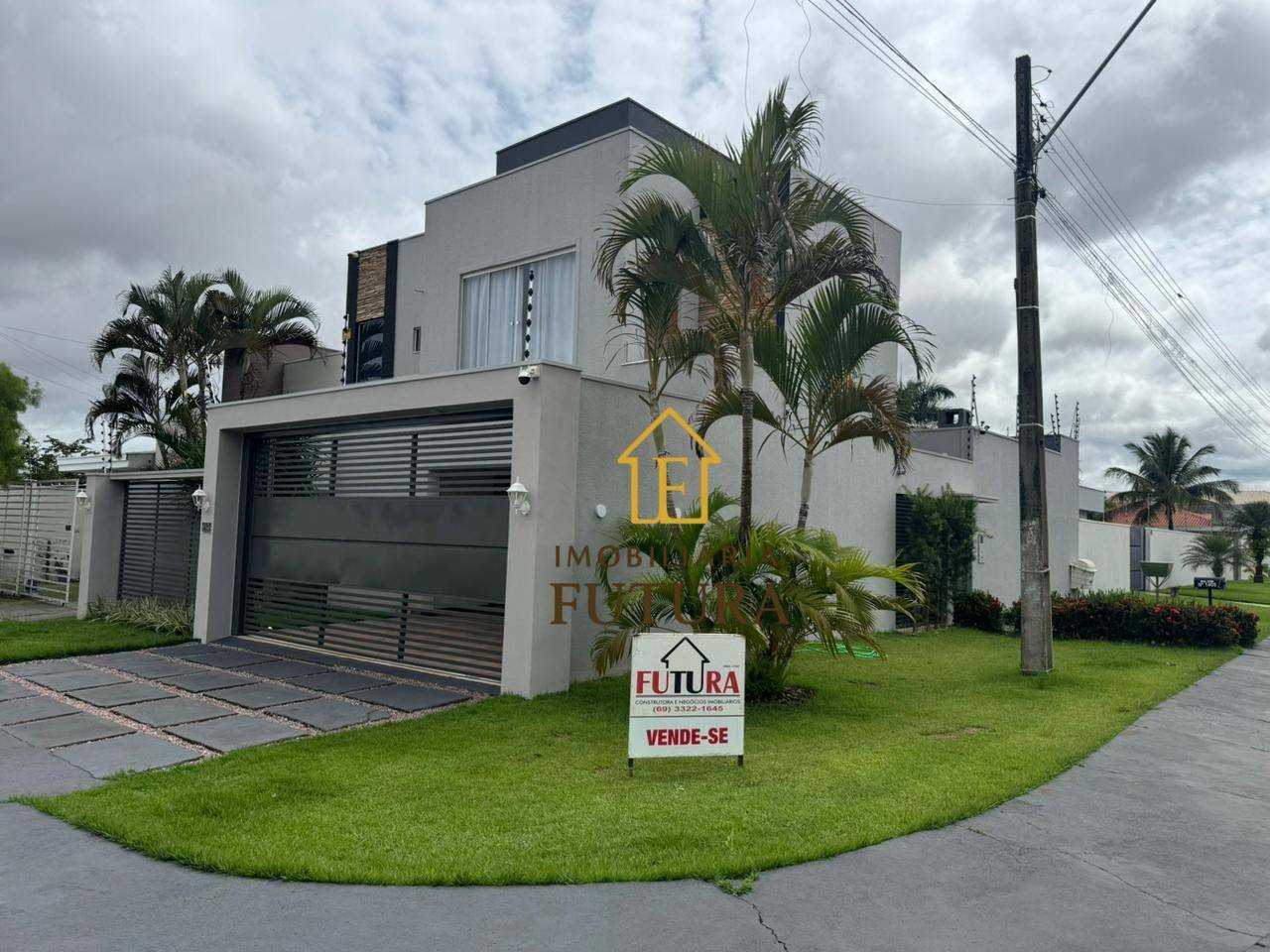 Sobrado, 3 quartos, 191 m² - Foto 1