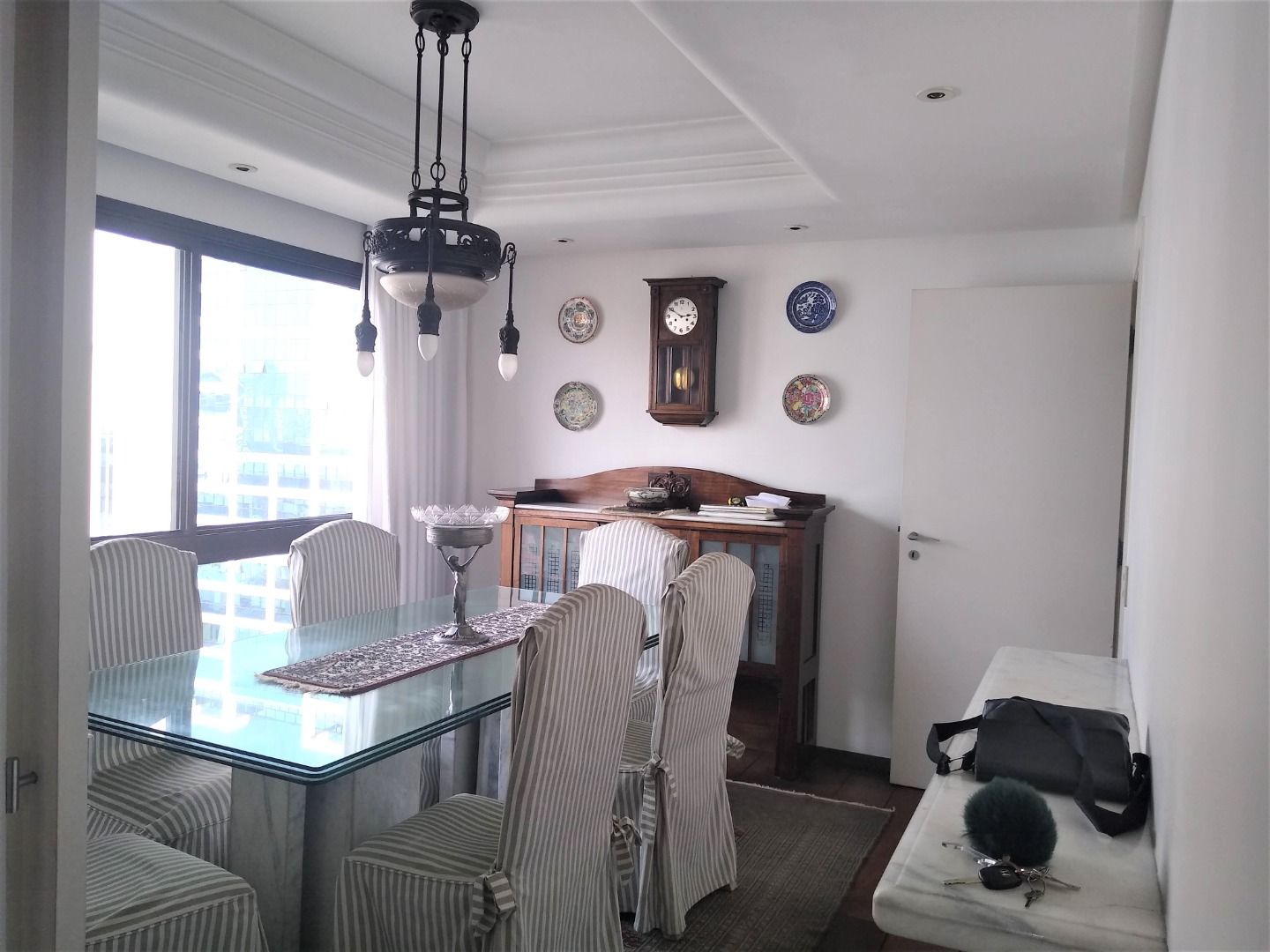 Apartamento à venda com 3 quartos, 211m² - Foto 19