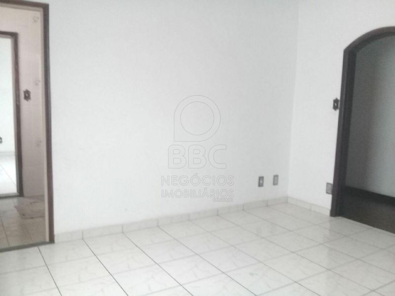 Sobrado à venda com 3 quartos, 900m² - Foto 15