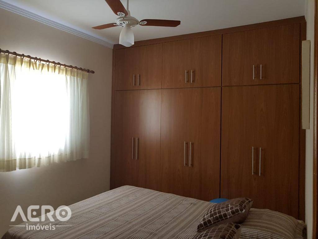 Casa à venda com 3 quartos, 115m² - Foto 3